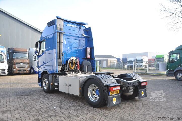 Matières dangereuses Volvo FH 420 GLOBE XL 4X2 ADR + PTO + COMPRESSOR iPar...