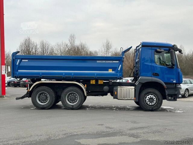3 pusių savivartis Mercedes-Benz Arocs 2643 6x4 Dreiseitenkipper Meiller SOFORT