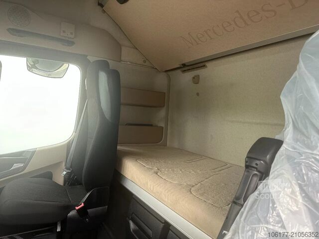 Standaard-SZM Mercedes-Benz Actros 1845 AIRCO / ADR