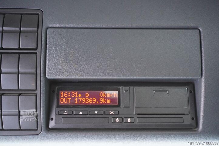 Vinçli platform MAN TGS 26.420 6x4 / Fassi F215A.2.24