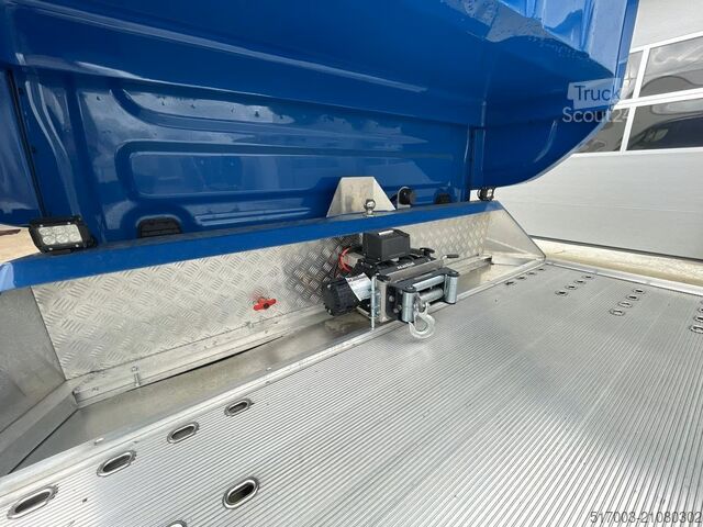 фургон-автовоз IVECO Daily Finanzierung oder Leasing möglich