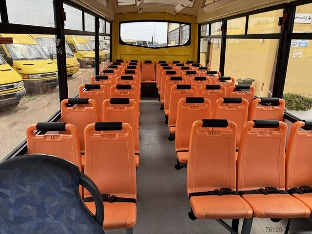 Schulbus Iveco Bus CACCIAMALI TS 65 CNG