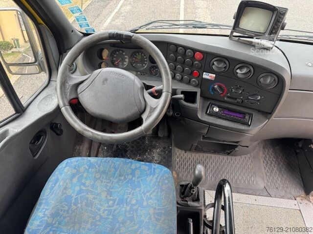 Schulbus Iveco Bus DAILY A40