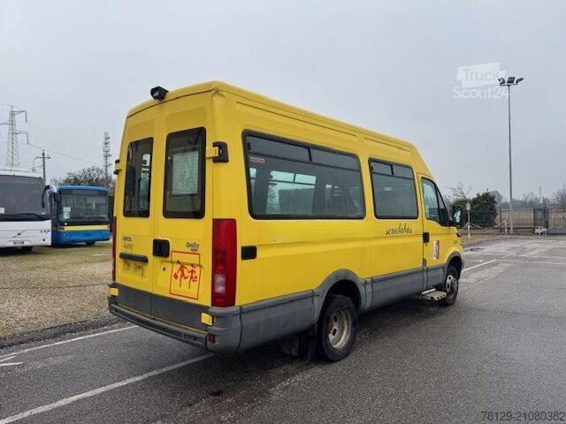 Schulbus Iveco Bus DAILY A40