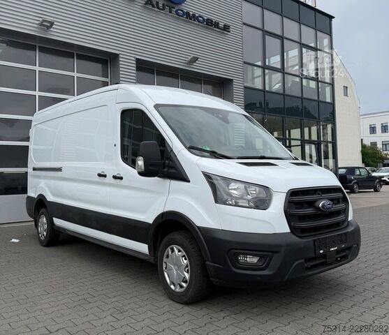 Furgon blaszak ford Transit Klima/ Assistent/ 3 Sitze/ Tempo./ Radio