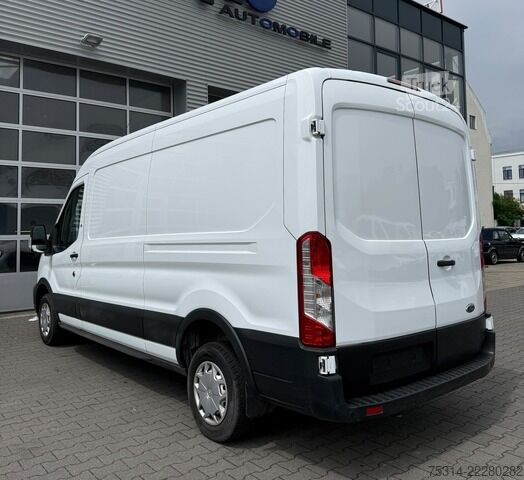 Furgon blaszak ford Transit Klima/ Assistent/ 3 Sitze/ Tempo./ Radio