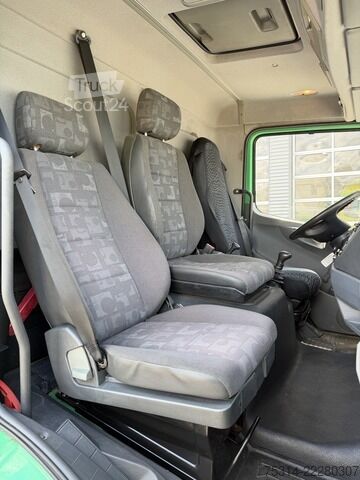 Ponyvával szerelt furgon mercedes-benz MB Atego 816 Plane/Spriegel mit Ladebordwand, Rü