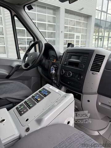 Palontorjuntakalusto mercedes-benz Sprinter 519 RTW Klima/ Automatik/ Liege