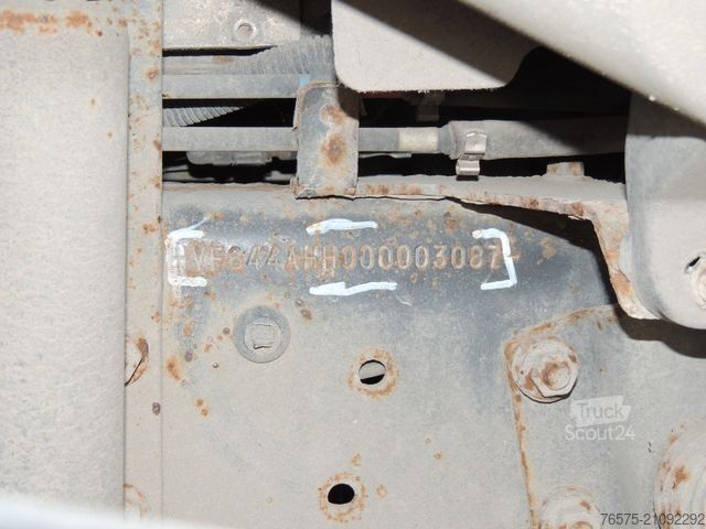 LKW mit Kofferaufbau RENAULT 380DXI Midlum Koffer + LBW (manual)