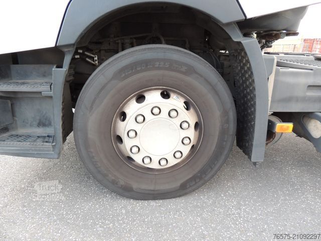 Standardowy ciągnik siodłowy RENAULT T380