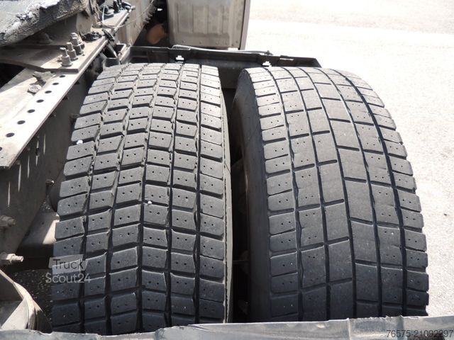 Standardowy ciągnik siodłowy RENAULT T380