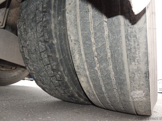 Standard SZM SCANIA R490 Highline (Retarder)