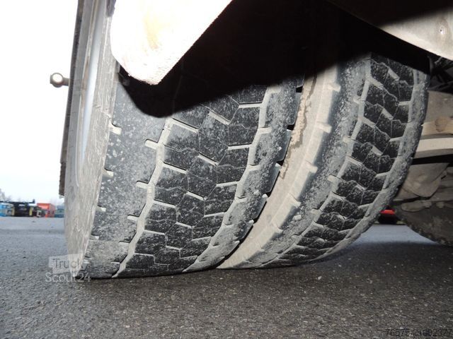 Standaard trekker SCANIA S500 LED