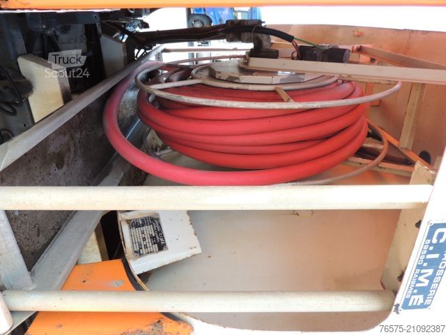 Tankwagen RENAULT 220dci Tankwagen (blatt)