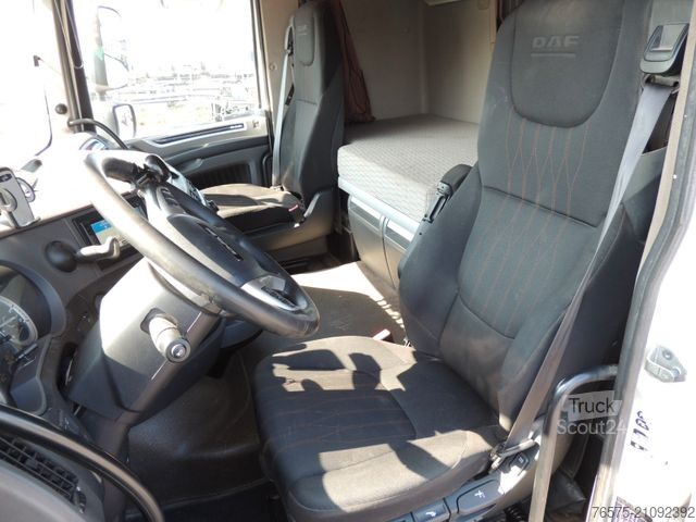 Zware vrachtwagen DAF 106XF 480 6x4 Space Cab (Retarder)