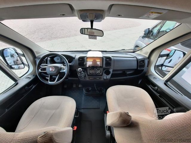 Alkoven Wohnmobil LMC Tourer A 690 G Verfüg./Sparen Sie 19.699,- ¤