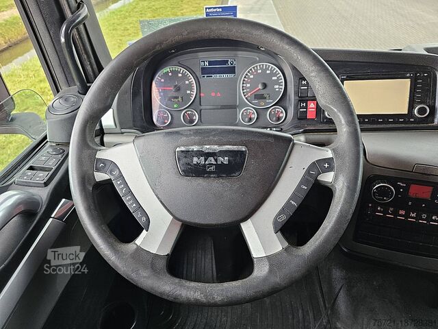 Teherautó MAN 33.540 TGX 6X4 TIPPER TRACTOR