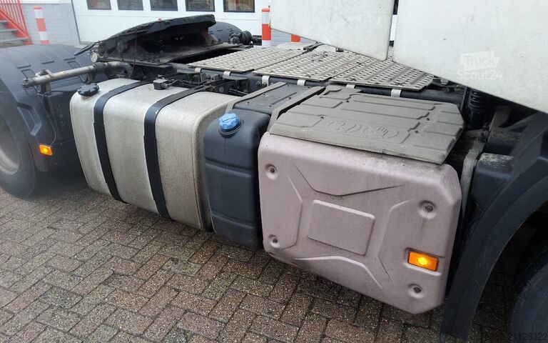 Standard-SZM Renault T 460 SLEEPERCAB 4x2 - EURO 6 - 33-BRF-7 - VF61...