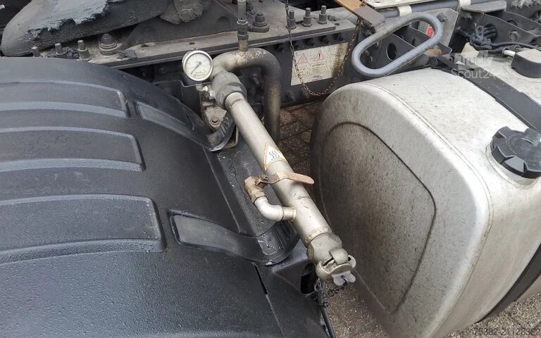 Standard-SZM Renault T 460 SLEEPERCAB 4x2 - EURO 6 - 33-BRF-7 - VF61...