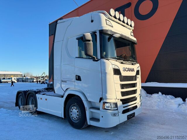 Стандартний трактор Scania S 660 6x2 RETARDER / DOUBLE BOGIE