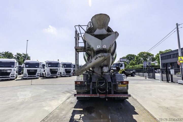 Mixer VOLVO FMX 370 + LIEBHERR 10 m3