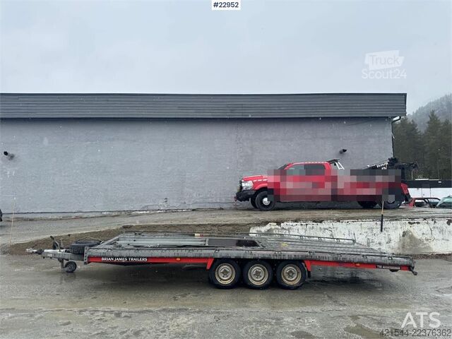  Brian James car trailer