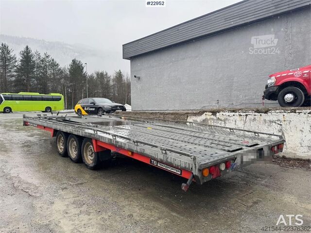  Brian James car trailer
