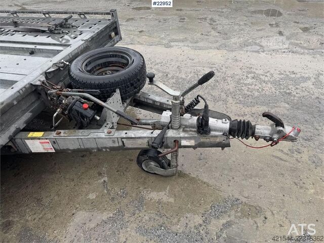  Brian James car trailer