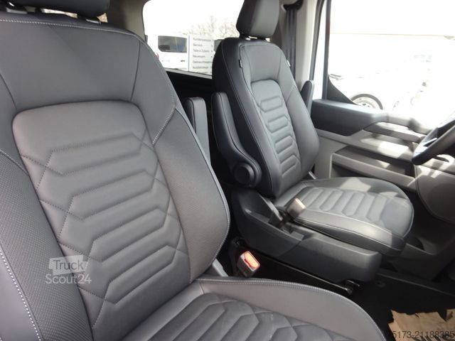 Minibussi FORD Tourneo Custom L1 Titanium 2.5L PHEV B&O Kam Nav