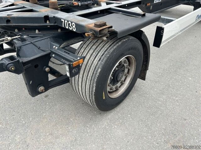 Reboque de chassis intercambiável KRONE 2 Achswechselfahrgestell, Typ: MAXI AZW 18 eL3B7
