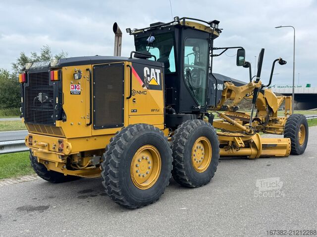 Road grader Caterpillar 140M