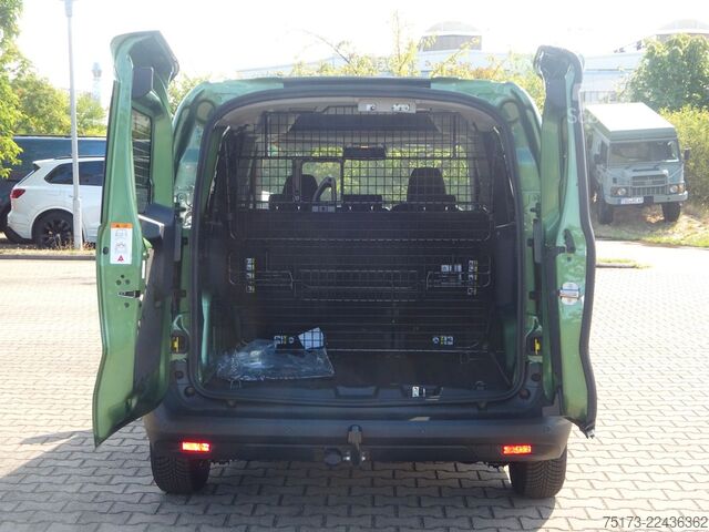 شاحنة بانل FORD Transit Courier Doppelkabine Trend Aut. AHK WiPa