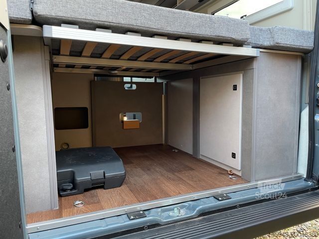 Τροχόσπιτο αυτοκινούμενο PÖSSL Mercedes Vito Vanstar Plus *DRIVE**ALLRAD*