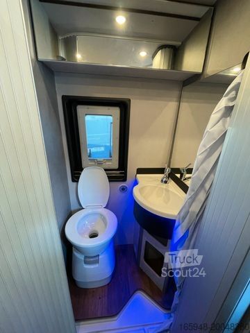 Τροχόσπιτο αυτοκινούμενο PÖSSL Mercedes Vito Vanstar Plus *DRIVE**ALLRAD*