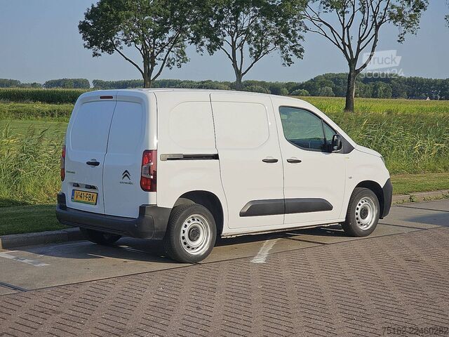 Bőrönd Citroën BERLINGO 1.5 L1 Navi NAP Euro6 AC