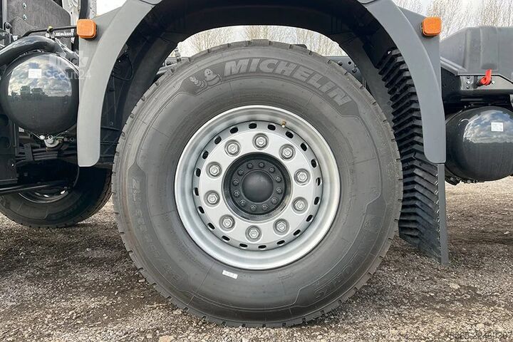  MAN TGS 41.400 BB CH Chassis Cabin (2 units)