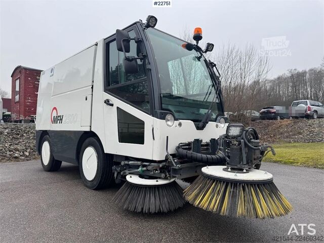  Aebi MFH2500 sweeper