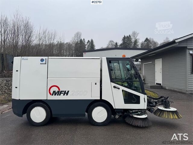  Aebi MFH2500 sweeper