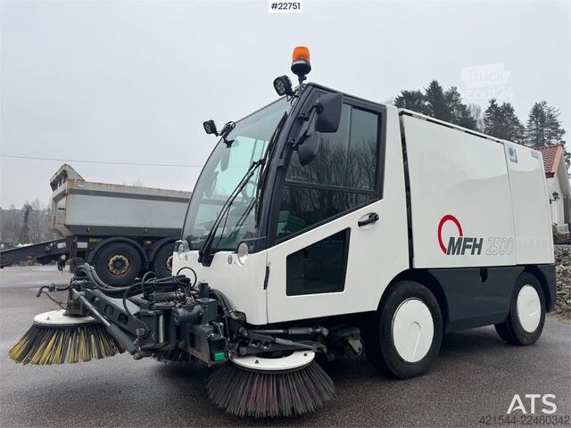  Aebi MFH2500 sweeper