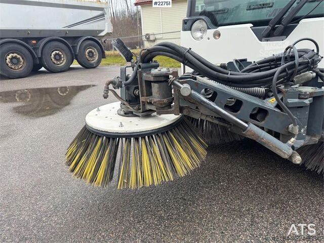  Aebi MFH2500 sweeper