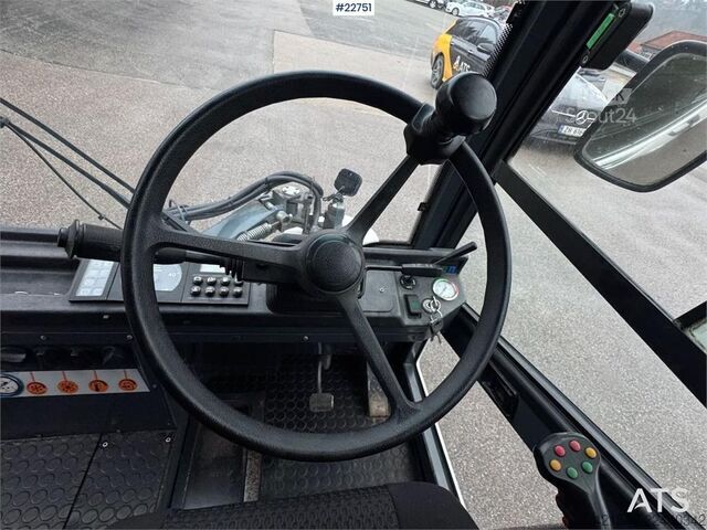Măturătoare stradală Aebi MFH2500 sweeper