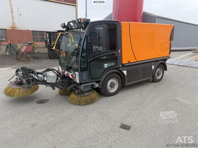 подметальная машина Boschung s3 street sweeper
