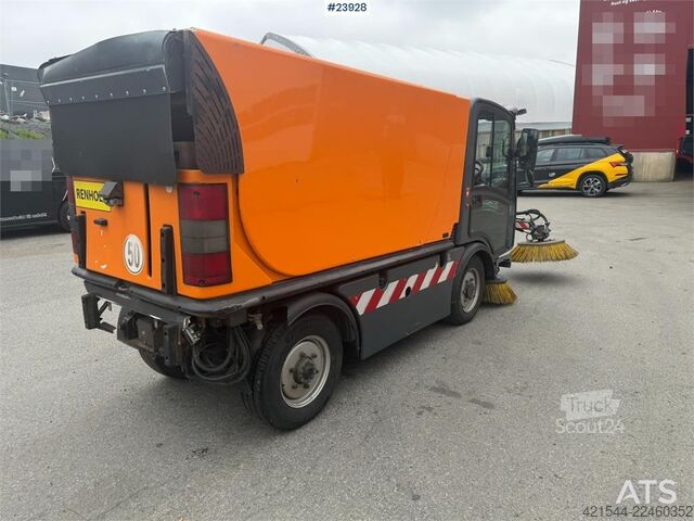 подметальная машина Boschung s3 street sweeper