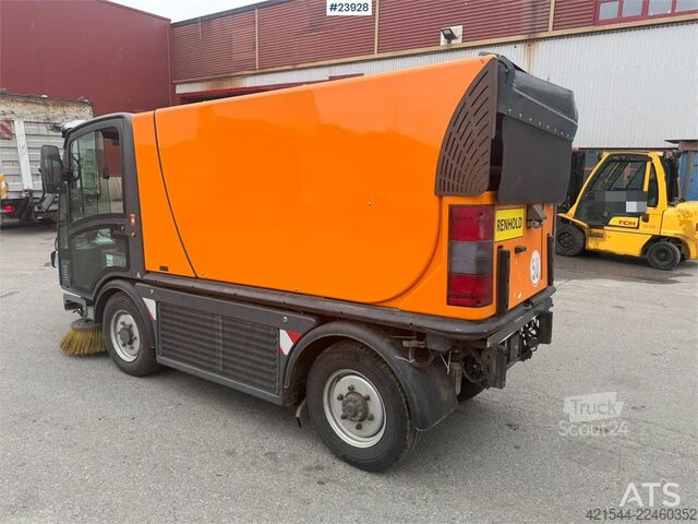 подметальная машина Boschung s3 street sweeper