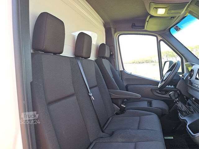  MERCEDES-BENZ SPRINTER 515 Bakwagen Laadklep!