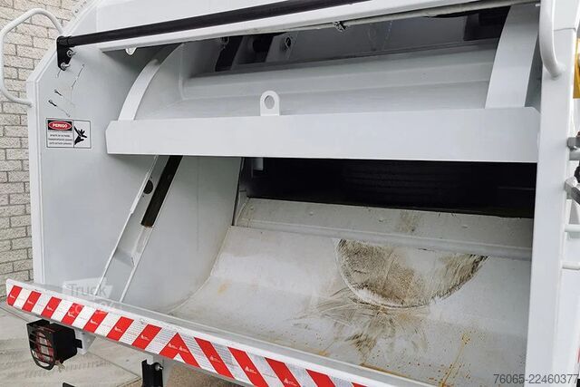 Abfallsammelfahrzeug VW Constellation 17.250 BB CH Garbage Collector Tr...