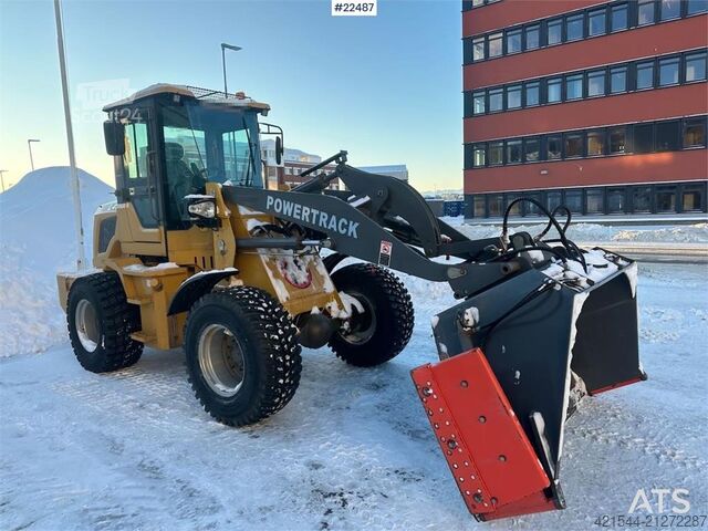 Lastare Powertrack L45 wheel loader w/ Flapwing bucket, bucket and pa