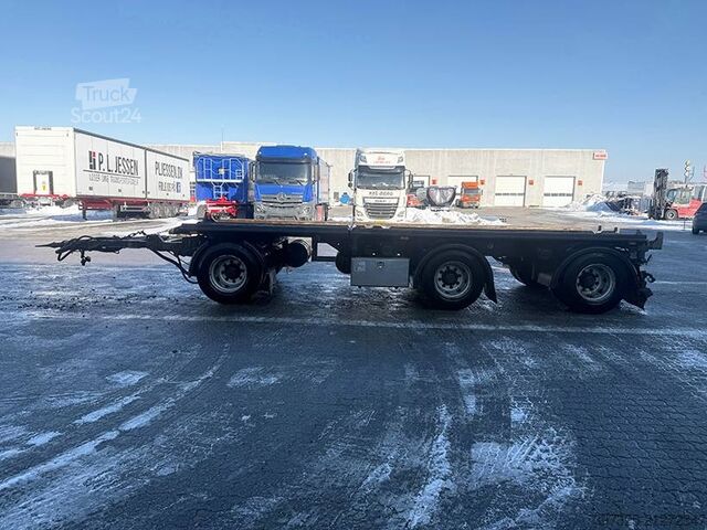 Transport af containere  MTDK Transfer trailer / Abrollanhänger / overførin