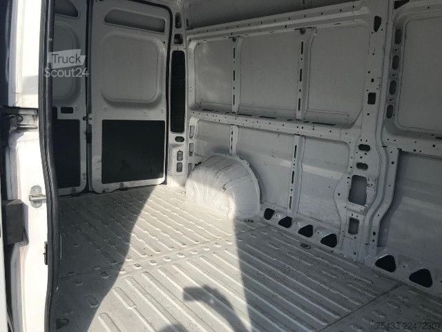Кастомизированный фургон Fiat Ducato 35 L3H2 2.2 mjt3 140cv serie 8