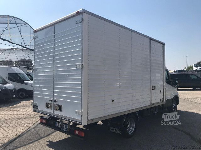 Панельний фургон IVECO DAILY 35C14H BOX
